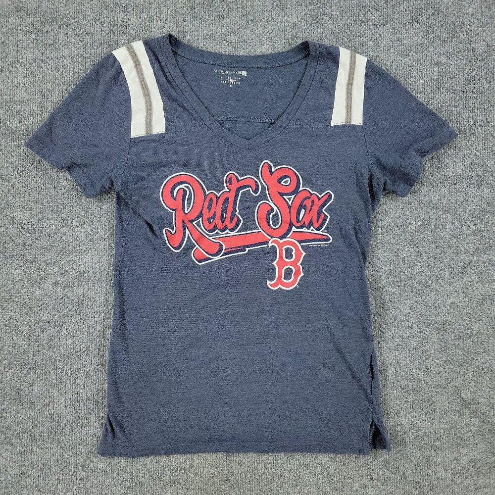 Boston Red Sox Shirt Women's Medium Blue MLB Baseball Logo Graphic Short Sleeve